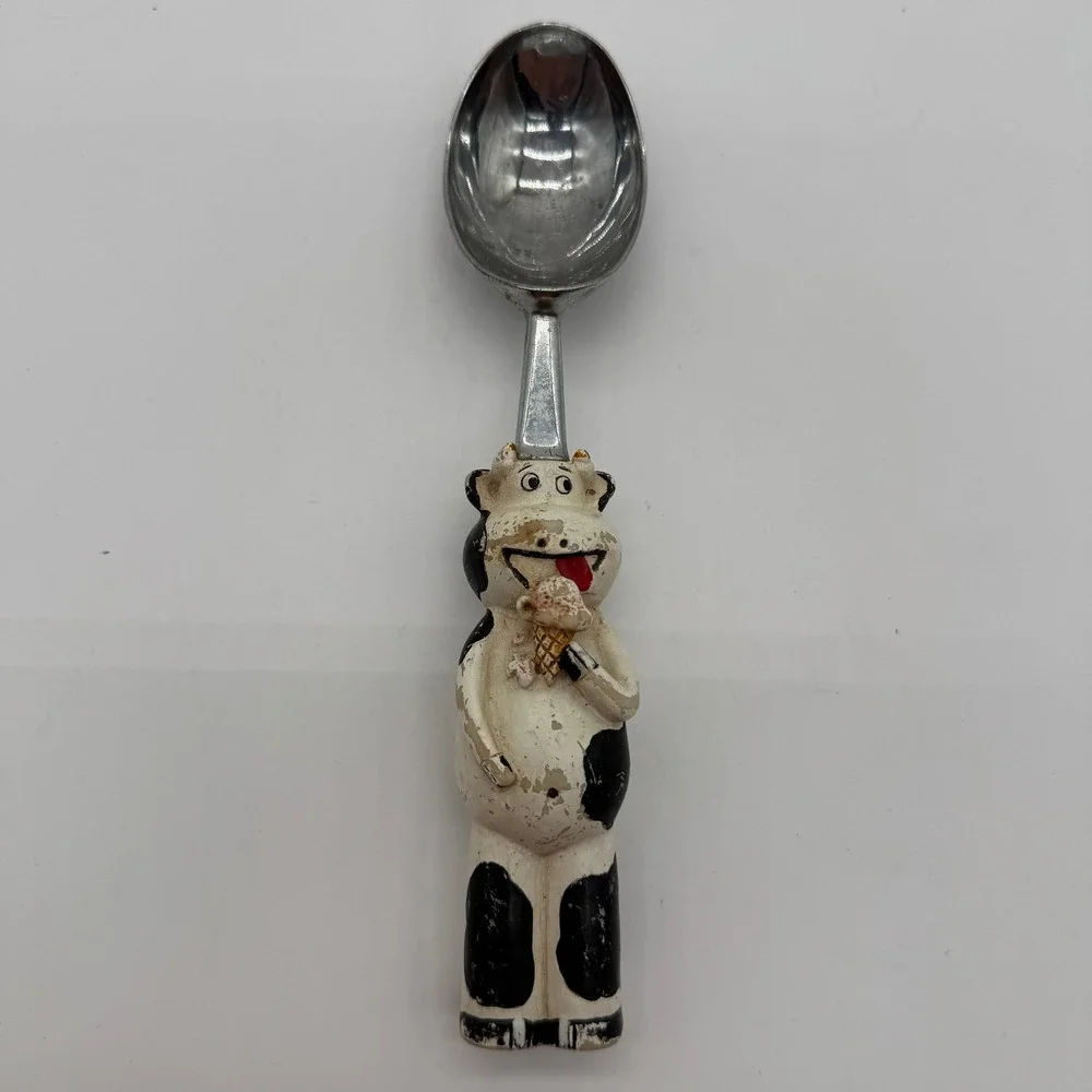 Vintage Cow Ice Cream Scoop Novelty Farmhouse Holstein Resin Handle Black White